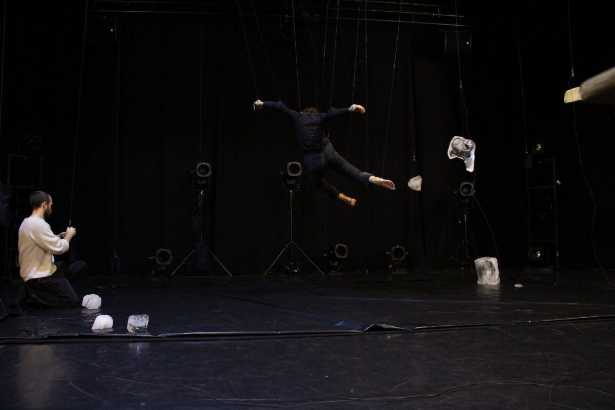Research for Dehors est blanc, choreographic installation by Tumbleweed